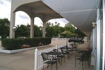 Hotel Willow Tree